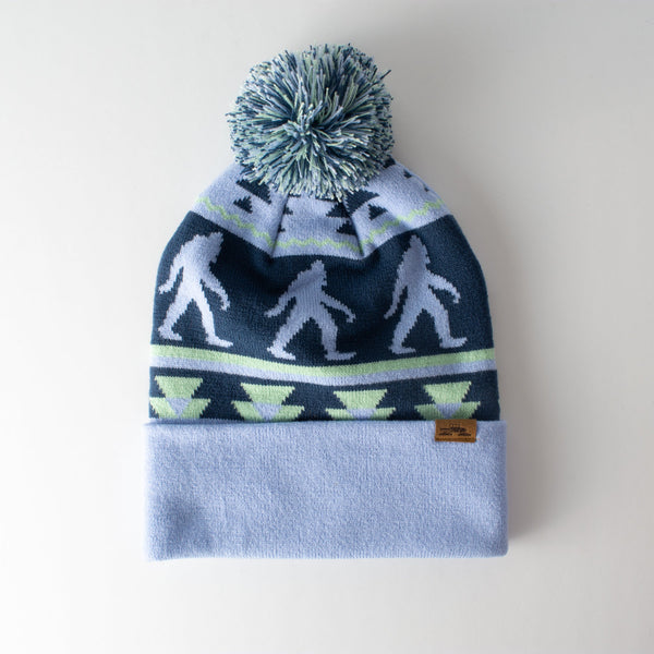 legendary-pom-beanie-