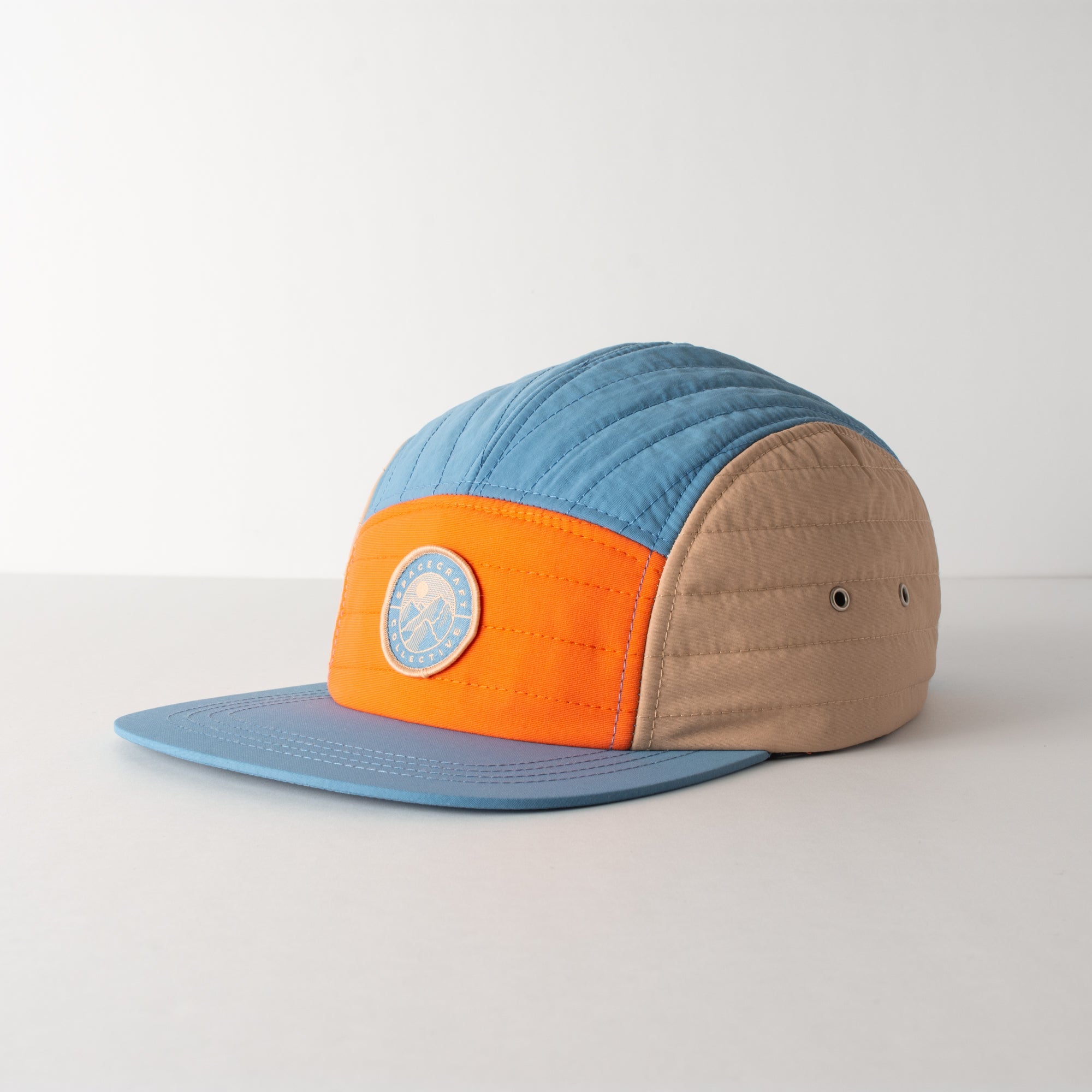 camp puffy Spacecraft